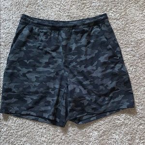 🔥Lululemon Pace Breaker Shorts Sz L🔥